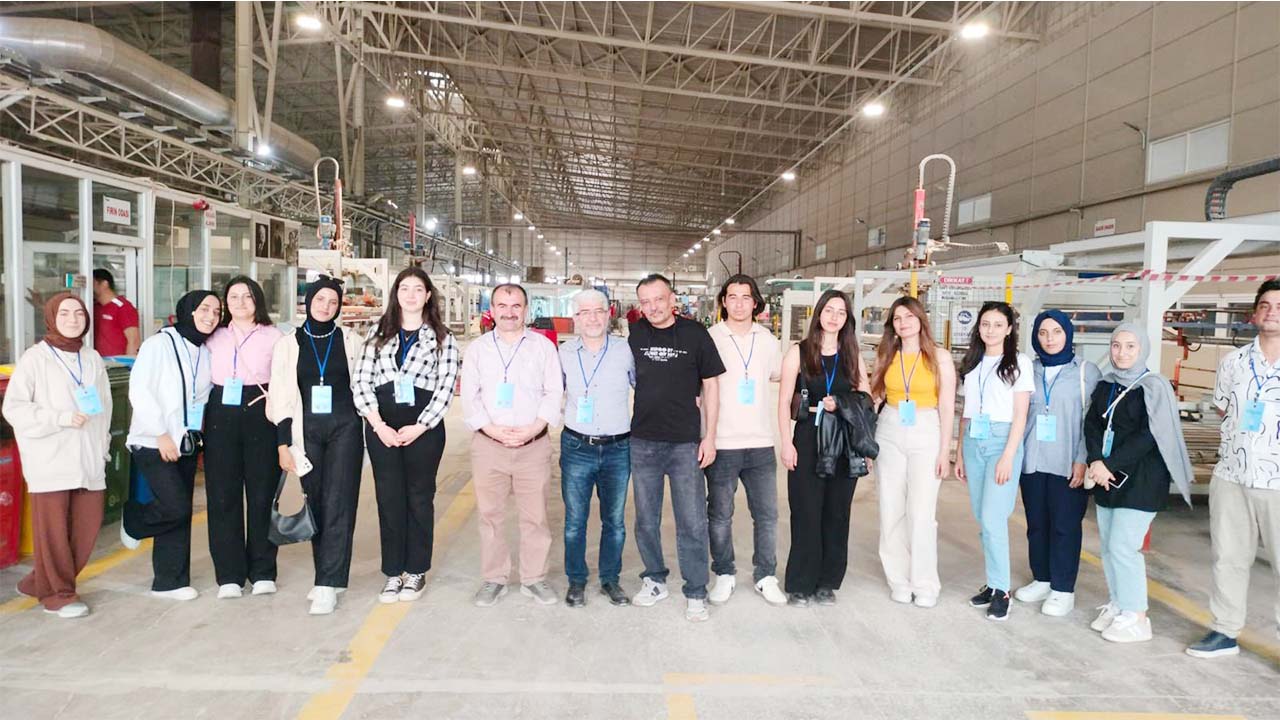 Yozgat Gençlik ve Spor İl Müdürlüğü’nden Genç Projelere Destek!