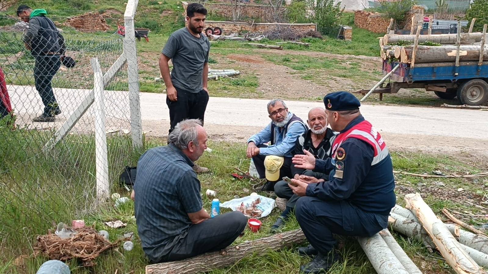 Yozgat’ta Jandarmadan Hayvan Hakları ve Kene Uyarısı!
