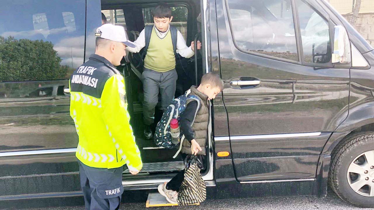Yozgat’ta Jandarmadan Okul Servislerine Sıkı Denetim!