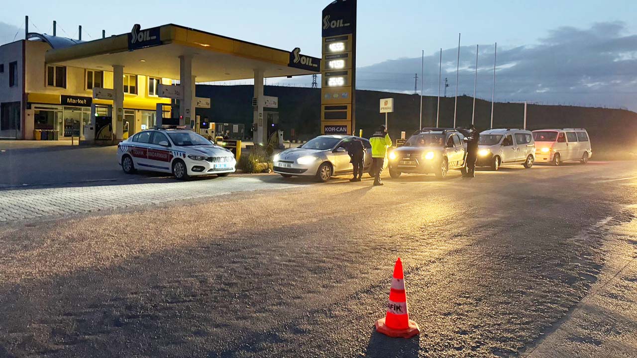 Binlerce Kişi Sorgulandı Araçlar Men Edildi: Yozgat'ta Huzur Operasyonu