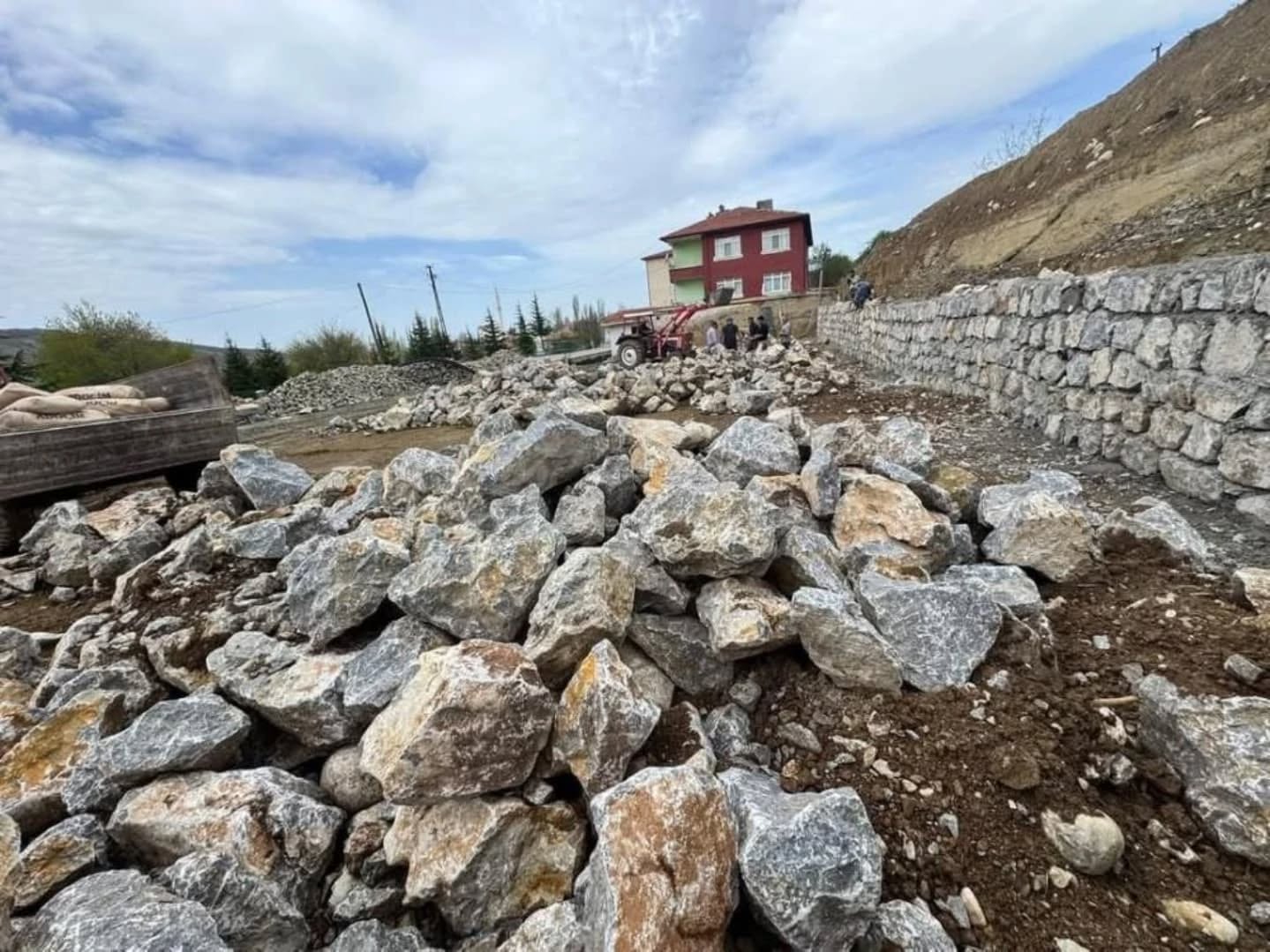 Özükavak Belediyesi Gençlere Dokunuyor