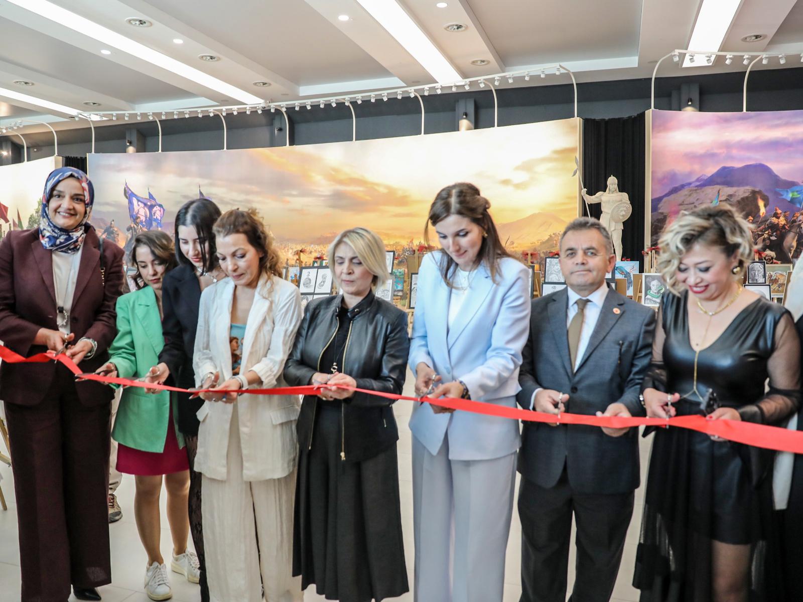 ETİSEM Öğrencilerinden Türk Tarih Müzesi ve Parkı’nda Görsel Şölen