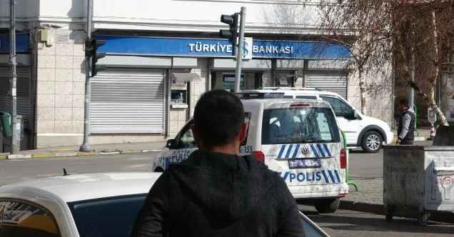 Polis ekipleri anons yapmaya başladı: "Evde kalın"