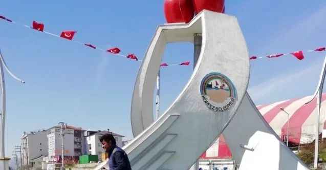 Körfez’de park ve bahçelere bahar bakımı yapılıyor
