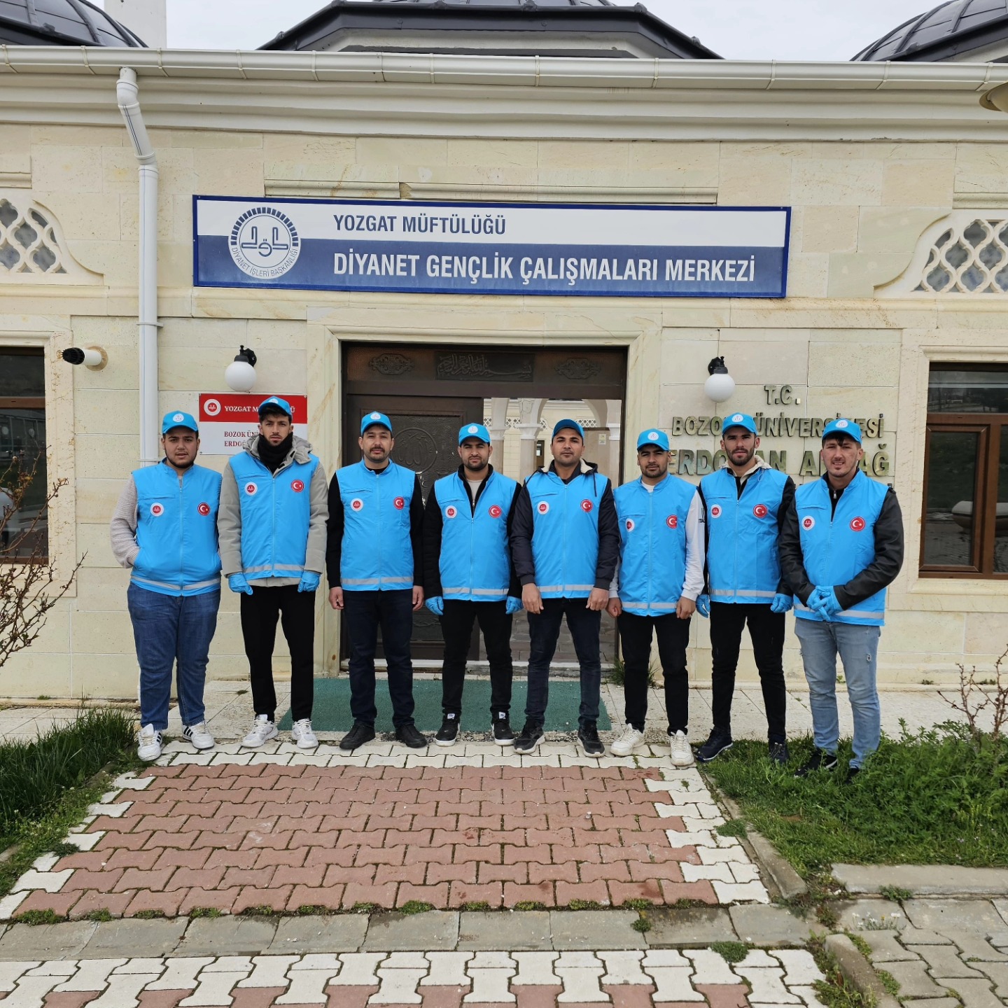 Yozgat’ta Gençlerden Anlamlı Dokunuş