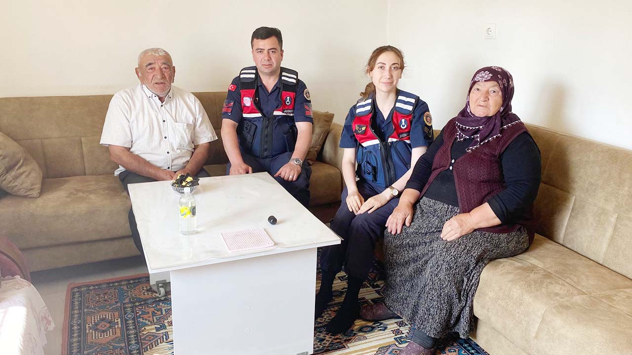 Akdağmadeni’nde Şehit Ailelerinin ve Gazilerin Yüreklerine Dokundular!