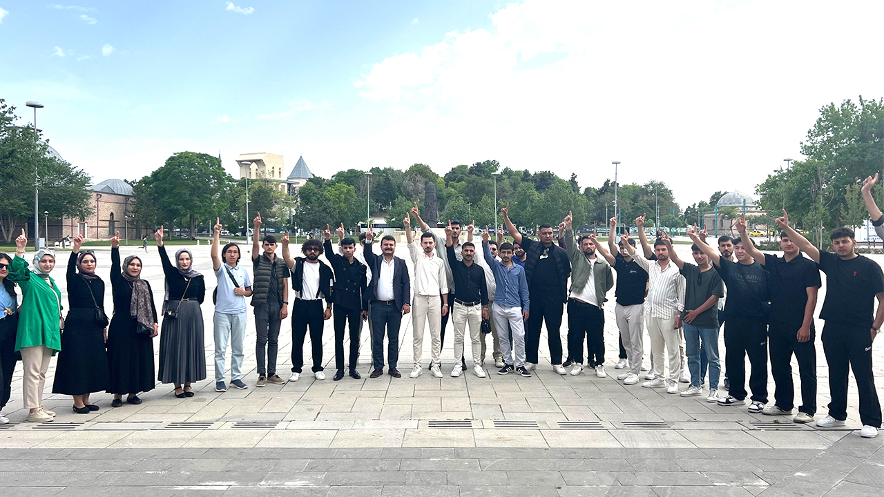 Alperen Ocakları Yozgat İl Başkanlığı’ndan Gençlere Konya Gezisi