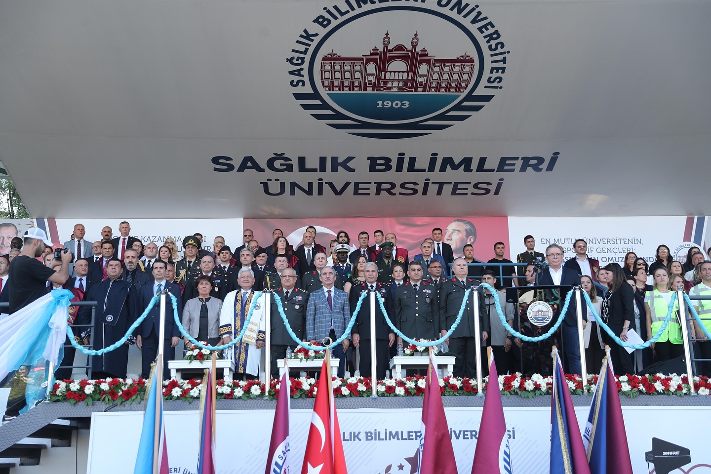 Ankara Sağlık Bilimleri Üniversitesi Gülhane Külliyesi’nde Coşkulu Mezuniyet