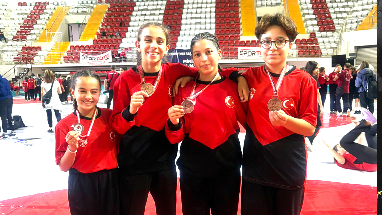 Yozgatlı Güreşçi Betül Zehra Karadavut’tan Türkiye Üçüncülüğü