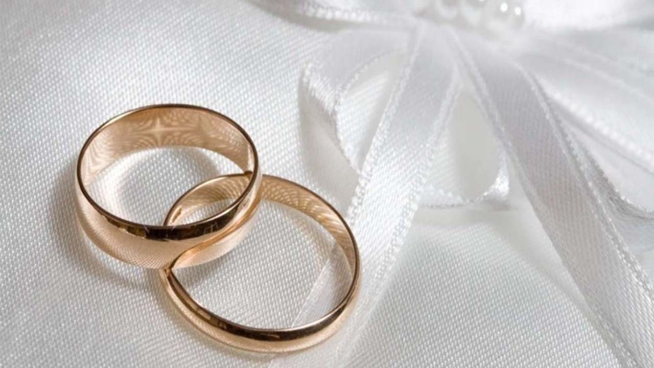 Boğa Erkeği Hoşlandığı Kıza Nasıl Davranır