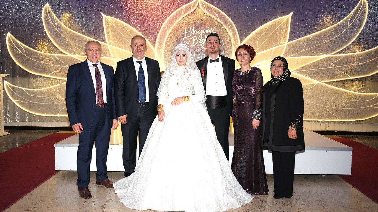 Yozgatlı İş İnsanı Hayri Alkan'ın Kızı Amine Tuğçe Alkan Dünyaevine Girdi