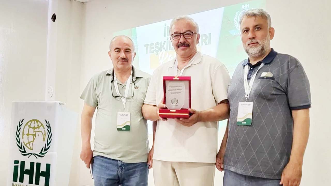 Gönüllülüğün Plaketi: IHH Mamak’a Büyük Takdir!