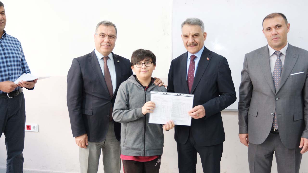 Yozgat’ta 68 Bin Öğrenci Karne Heyecanı Yaşadı!