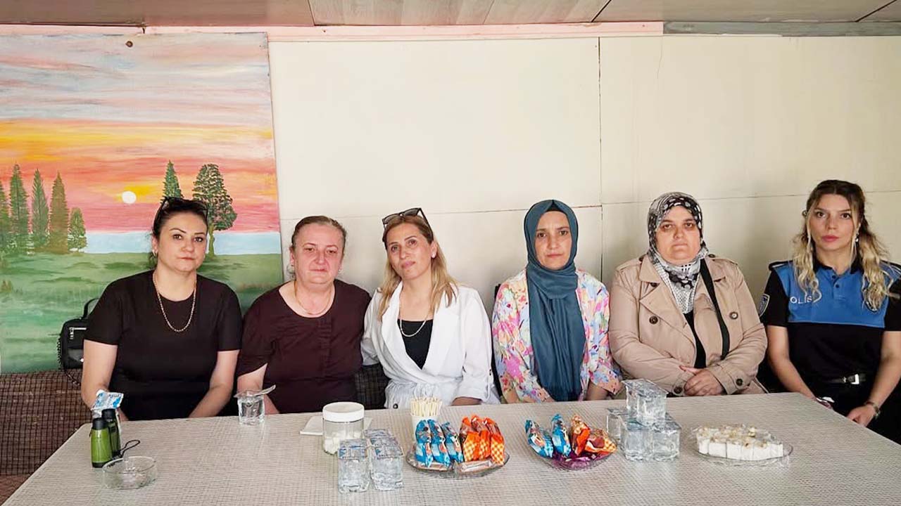 Polis Eşleri Derneği Yozgat Şubesi Yiğiter Ailesini Yalnız Bırakmadı!