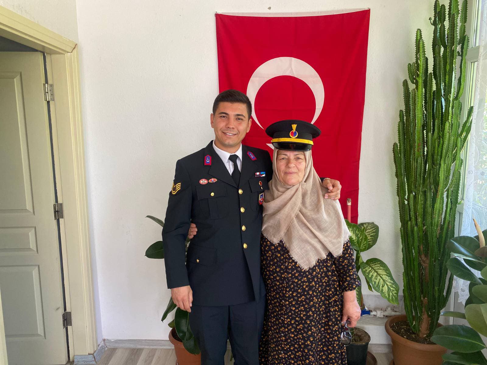 Saraykent Jandarması Şehit Ailelerine ve Gazileri Unutmadı