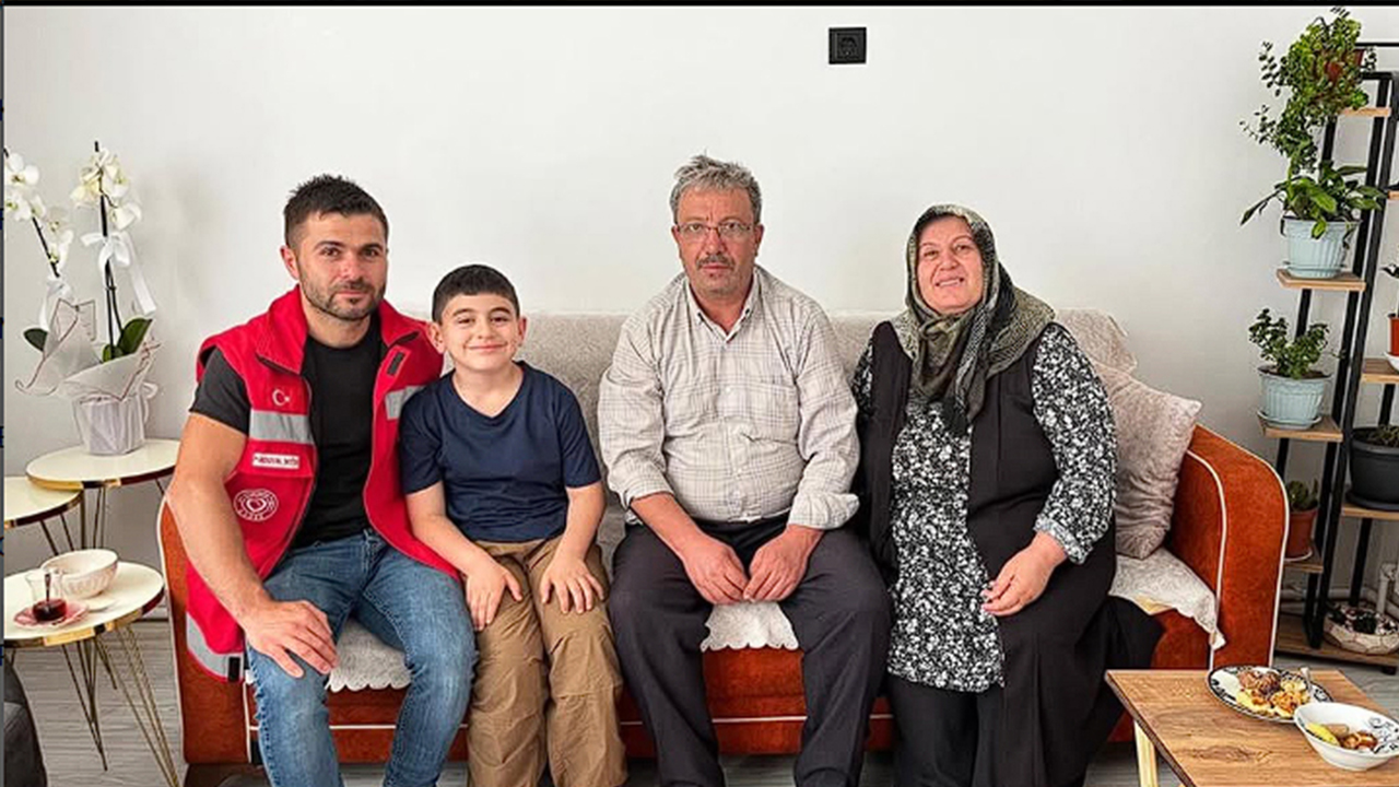 Sorgun Aile ve sosyal Hizmetler Müdürlüğü Şehit Ailesiyle buluştu