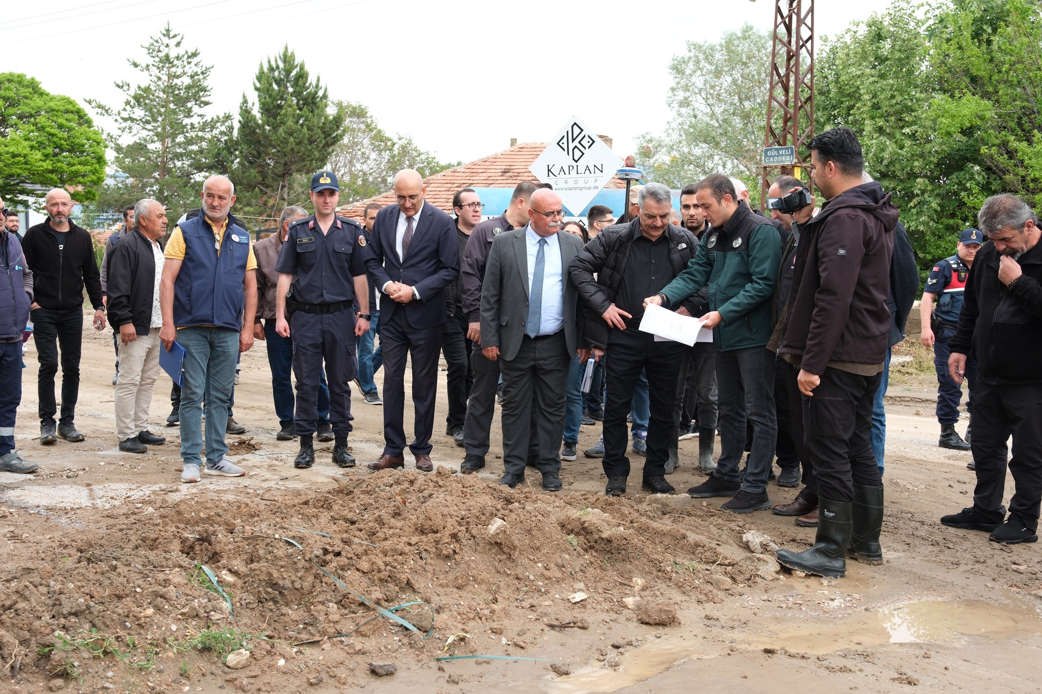 Yozgat Valisi Mehmet Ali Özkan’dan Sel Bölgesine Ziyaret: Hasar Tespit Çalışmaları Başladı