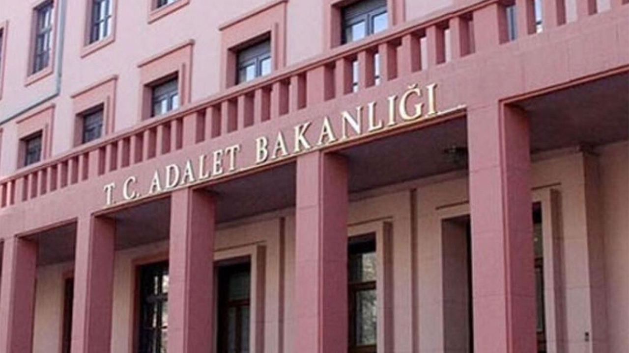 Adalet Bakanlığı’na 20 Bin Yeni Personel Alımı Yapılacak