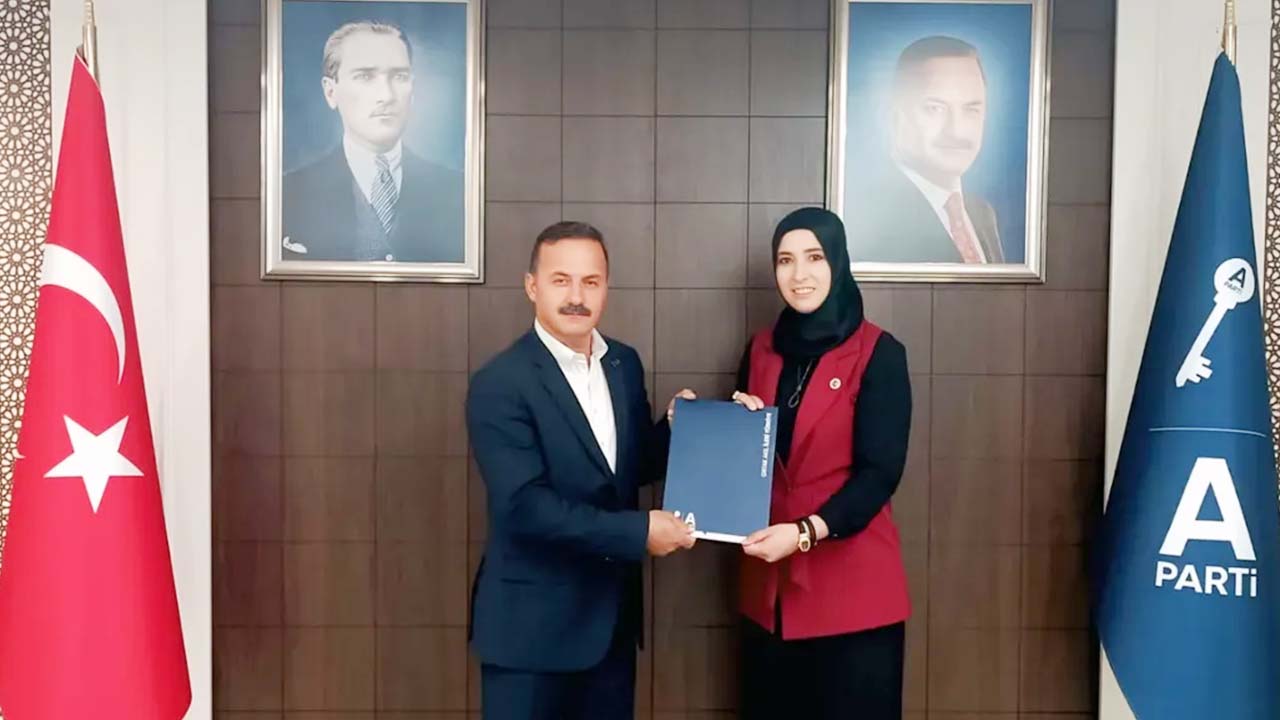 Anahtar Parti Kadın Kolları Genel Merkez Başkan Yardımcısı Selçuk’a Yeni Görevlendirme!
