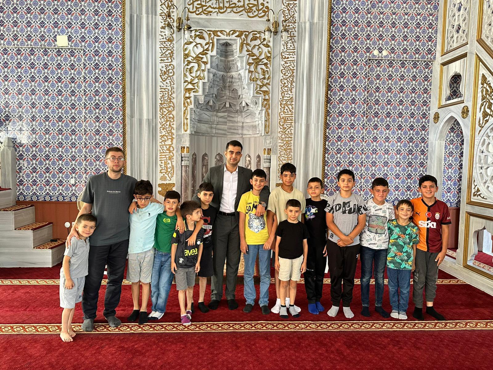 Aydıncık Kaymakamı Şahin'den Yaz Kursu Öğrencilerine Moral