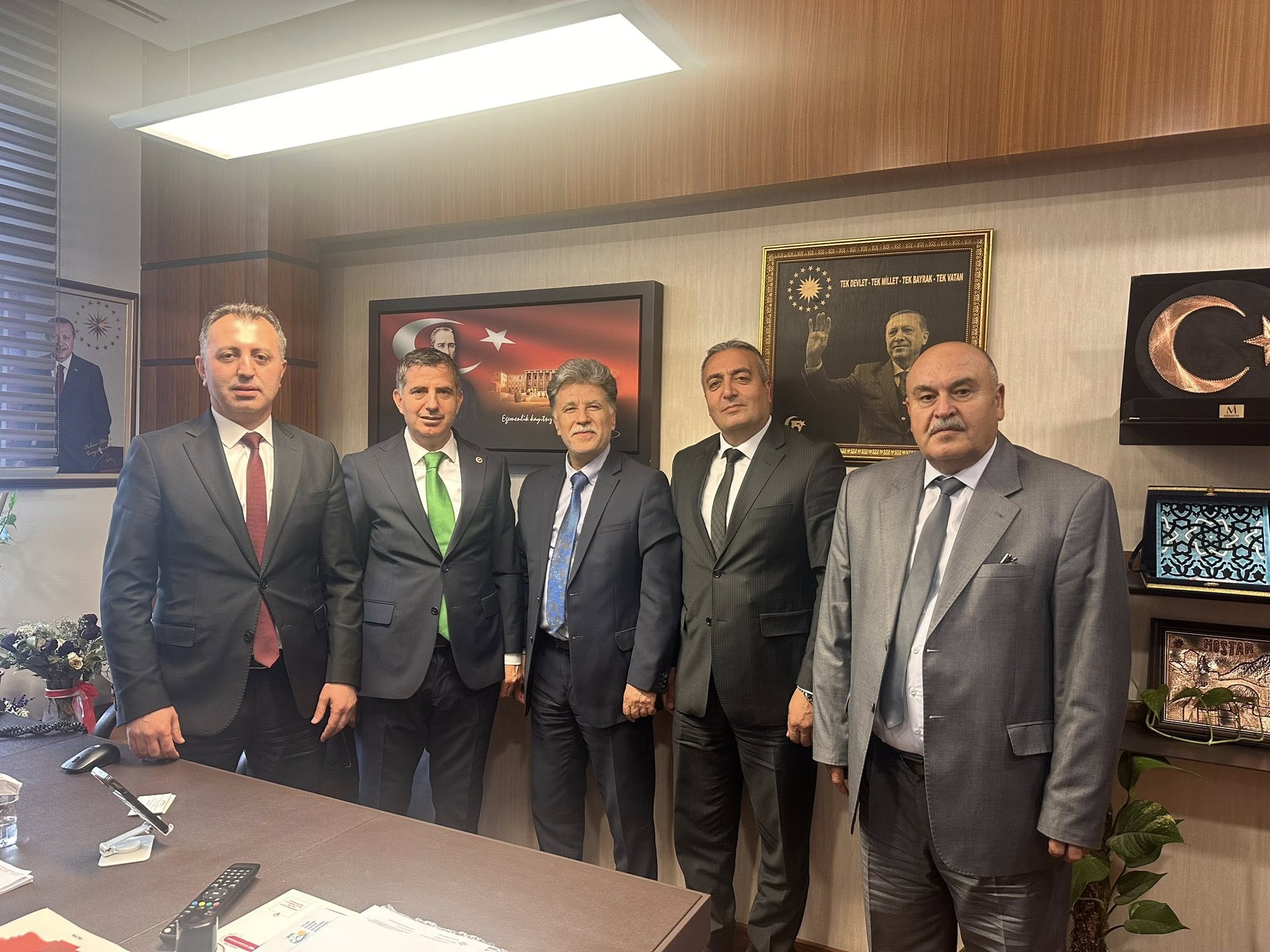Bozok Kültür ve Yardımlaşma Derneği Gazi Meclisi’nde vekillerle buluştu