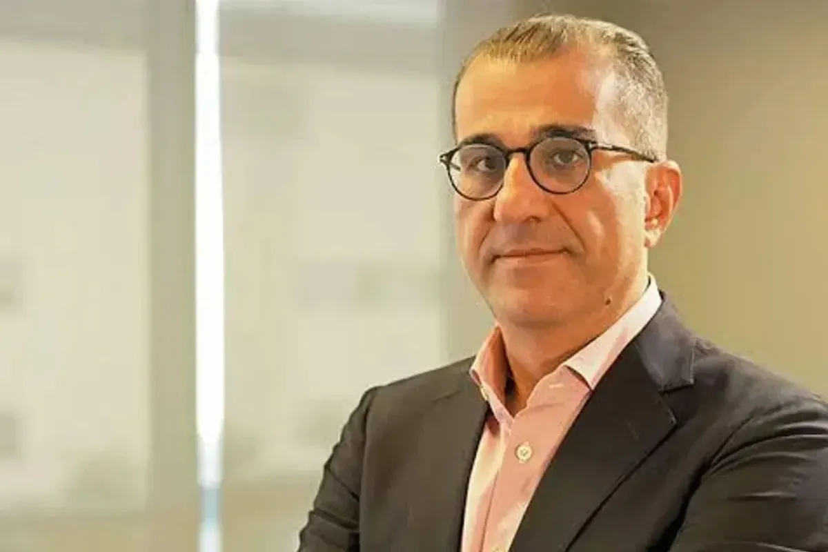 Murat Çeçen, Dias Bilişim'deki Tüm Hisselerini Sattı: KAP'a Resmi Bildirim Yapıldı