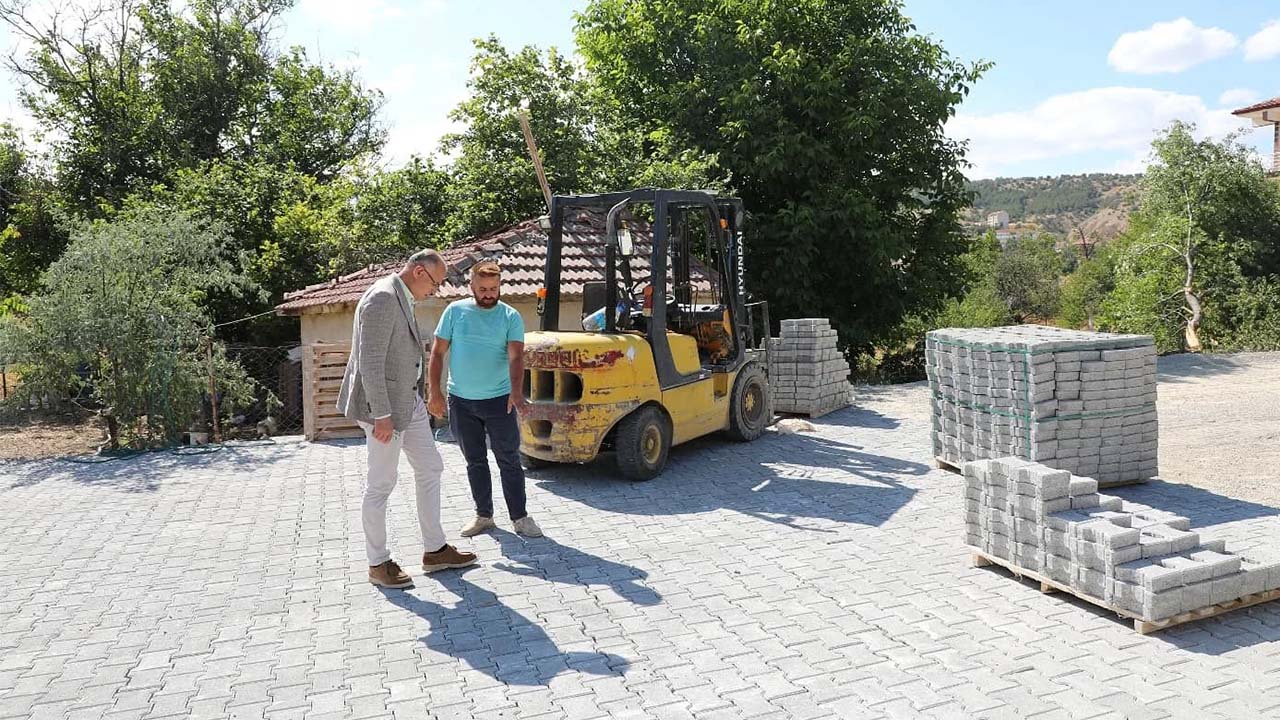 Çekerek’te Projeler Tüm Hızıyla Devam Ediyor! Başkan İnce Yerinde İnceledi!