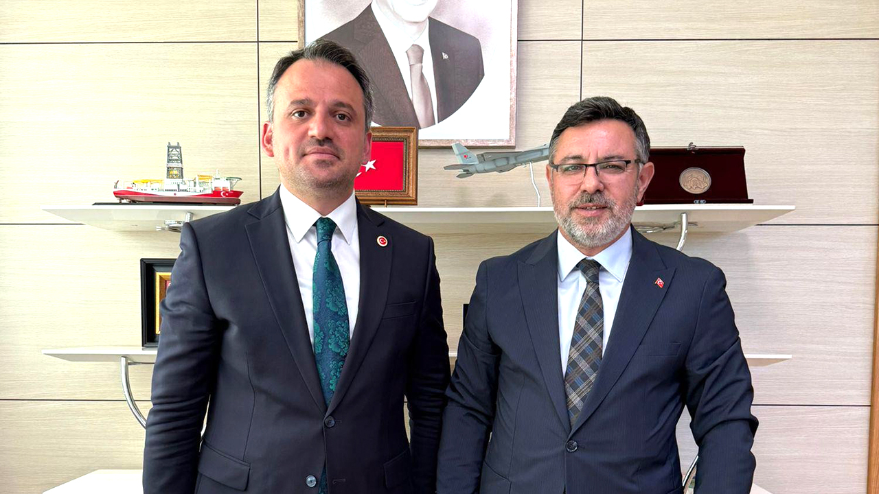 Yerköy Belediye Başkanı Fatih Arslan Gençlik ve Spor Bakan Yardımcısı Enes Eminoğlu ile görüştü