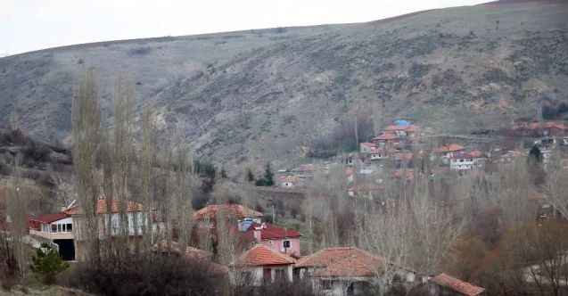 Bu köy kendini korona virüse karşı karantinaya aldı köye misafir kabul edilmiyor