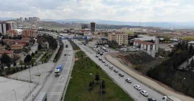 43 ilin geçiş güzergahında korona virüs denetimleri havadan görüntülendi