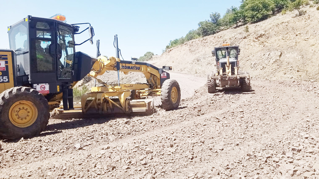 Yozgat’ta Asfalt Çalışmaları Hız Kesmiyor: Fakıdağı Köyü’nde Yol Yapımı Devam Ediyor