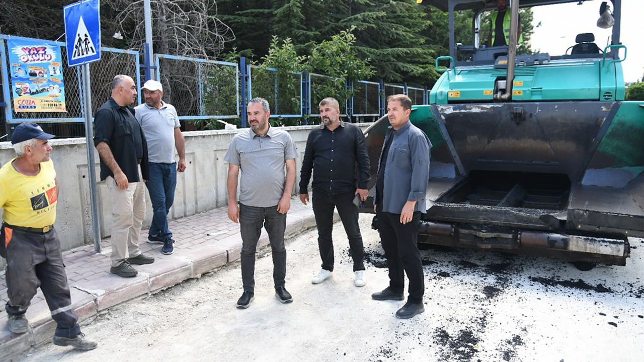 Pursaklar’ın yolları Modernleşiyor