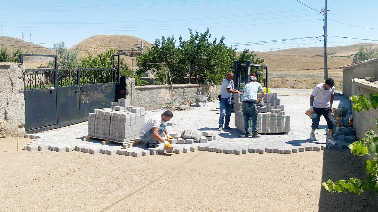 Şefaatli’de Yol Konforu Artıyor: Cumhuriyet Mahallesi Yeni Çehresine Kavuşuyor