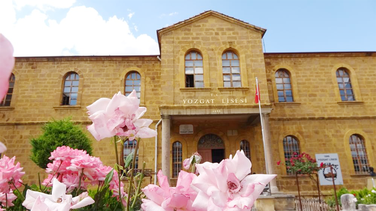 Tarihe Tanıklık Eden Okul: 130 Yıllık Yozgat Lisesi Göz Kamaştırıyor
