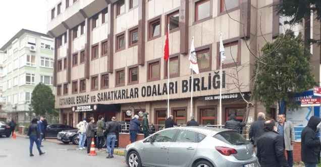 Kredi desteğinde vatandaşlar sosyal mesafeye dikkat etmedi