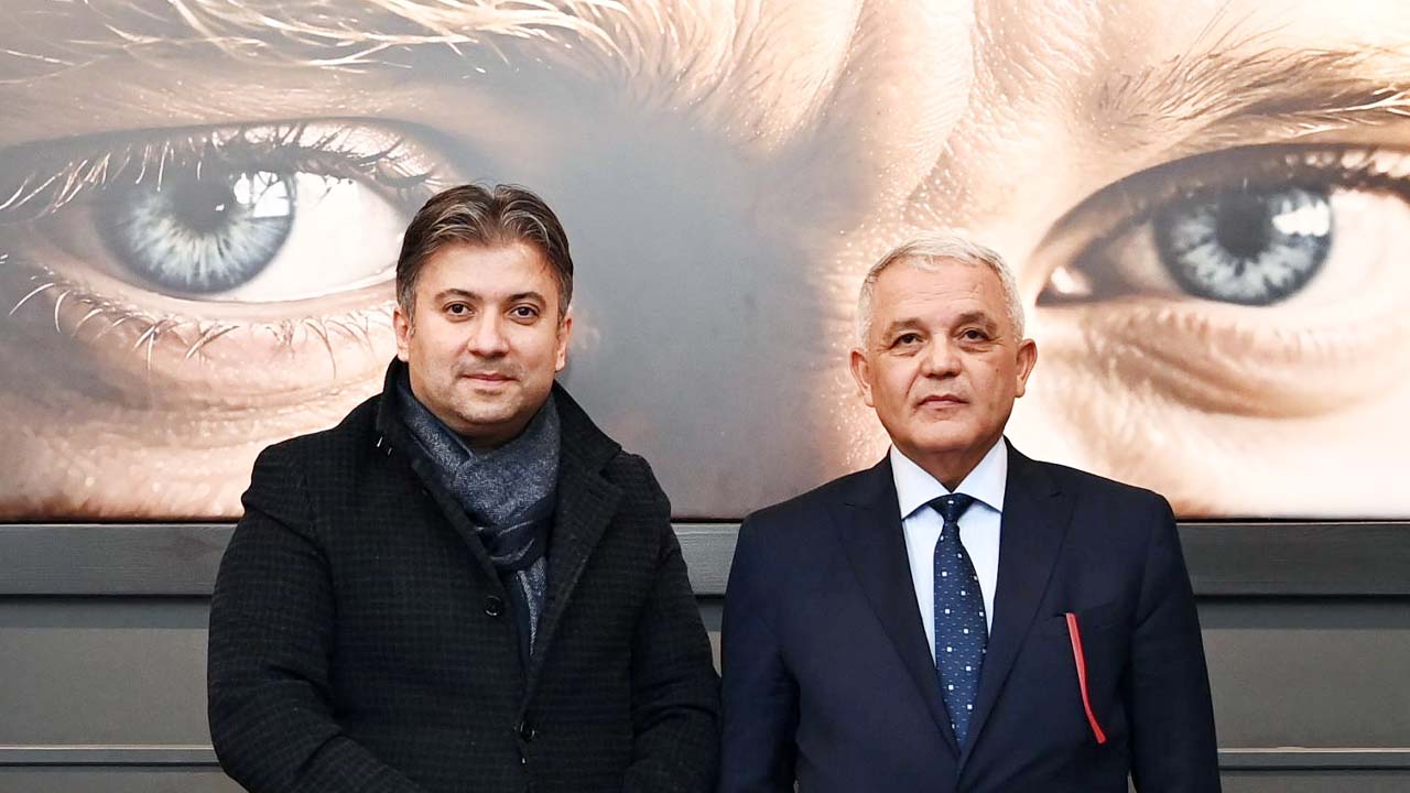 Tarık Yılmaz Ankara’yı Yazıyor: Yemlemediği İçin Düşman Edinen Veli Başkan: Mamak’ta Rant İsyanı