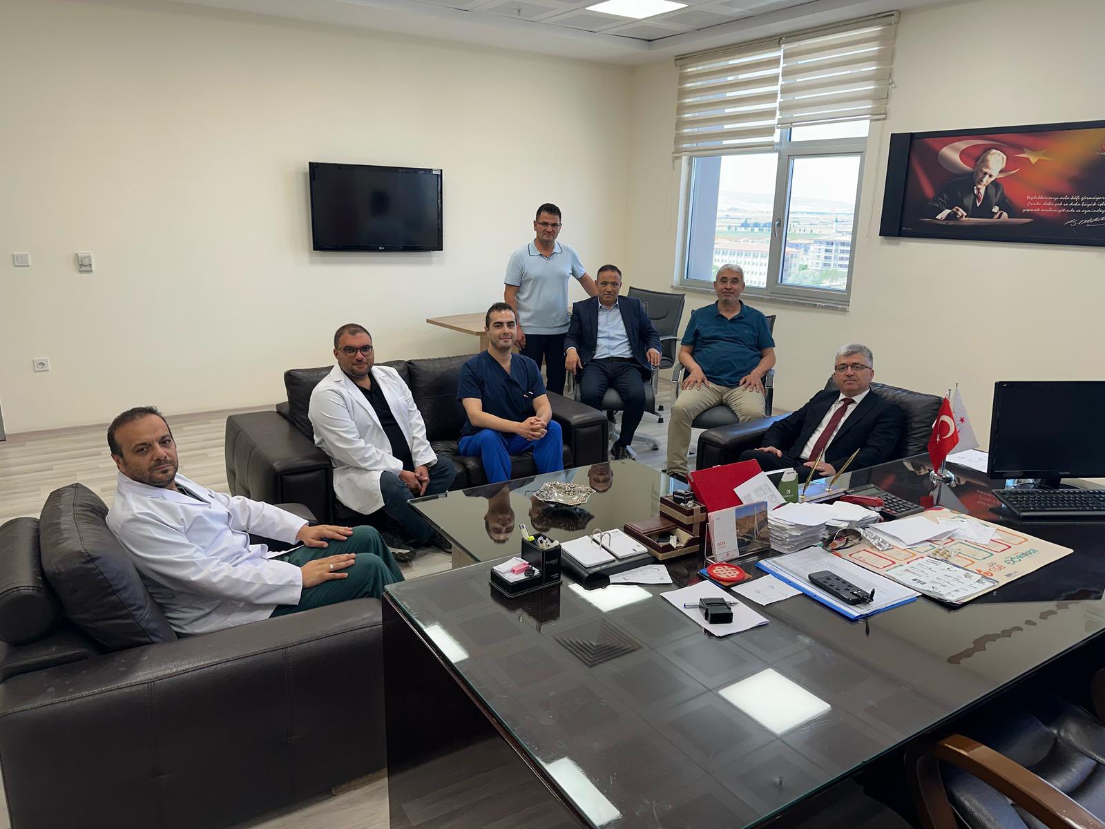 Yerköy Şehit Korgeneral Osman Erbaş Devlet Hastanesi'nde ilk ameliyat yapıldı