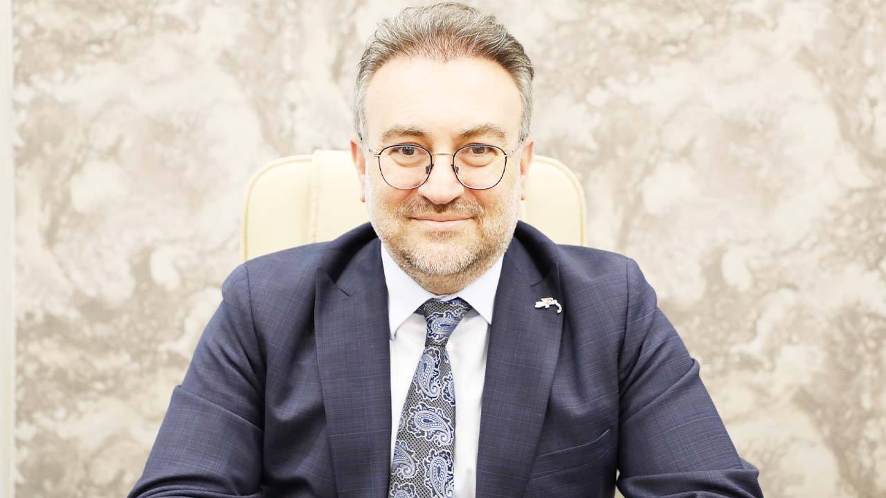 YOBÜ Rektörü Prof. Dr. Evren Yaşar FTR Asistan Hekim Kongresi’nin Onursal Başkanı Oldu