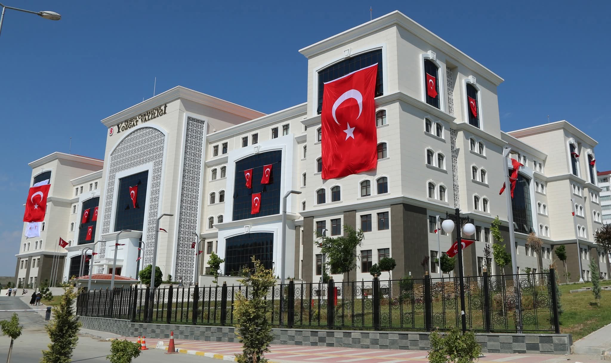 Yozgat Valiliği’nden Vatandaşlara Çağrı: As Bayrakları Yozgat!