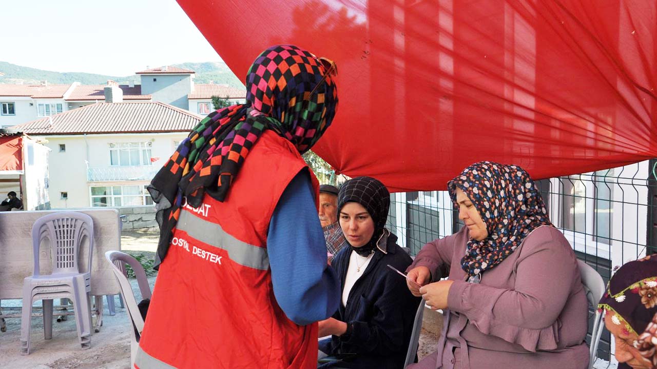 Yozgat’ta Mahalle Düğününde “Aile Yılı”na Özel Anlamlı Ziyaret