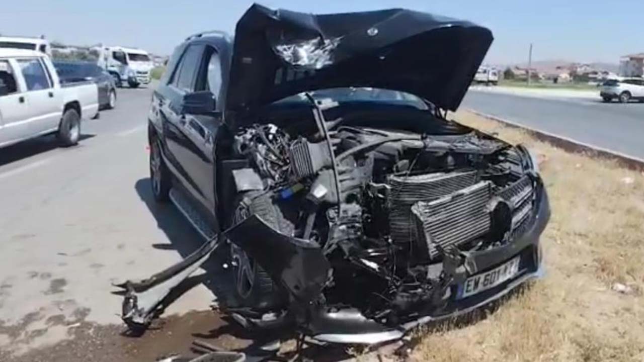 Aksaray’da 3 Araçlı Kaza: 5 Yaralı