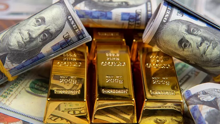 Altın Haftaya Düşüşle Başladı, Citi Tahminini Yükseltti