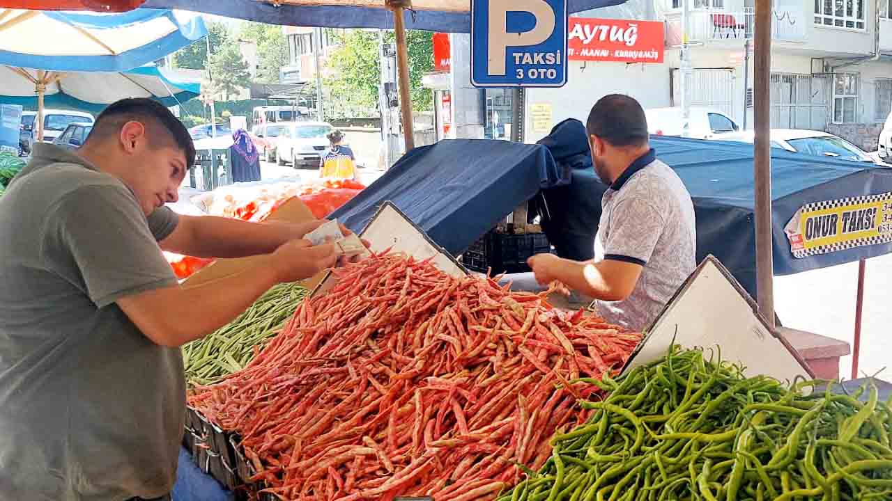 Ankara’nın En Ucuz Pazarı nerede kuruluyor? Pazar günleri kurulan pazar yerlerinin listesi