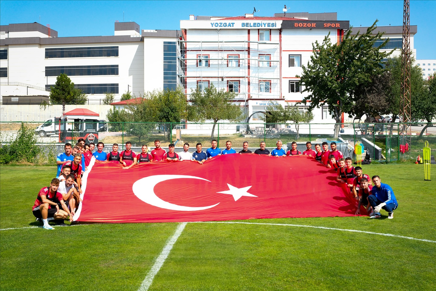 Yozgat Bozokspor’dan Antrenman Sahasında Zafer Coşkusu