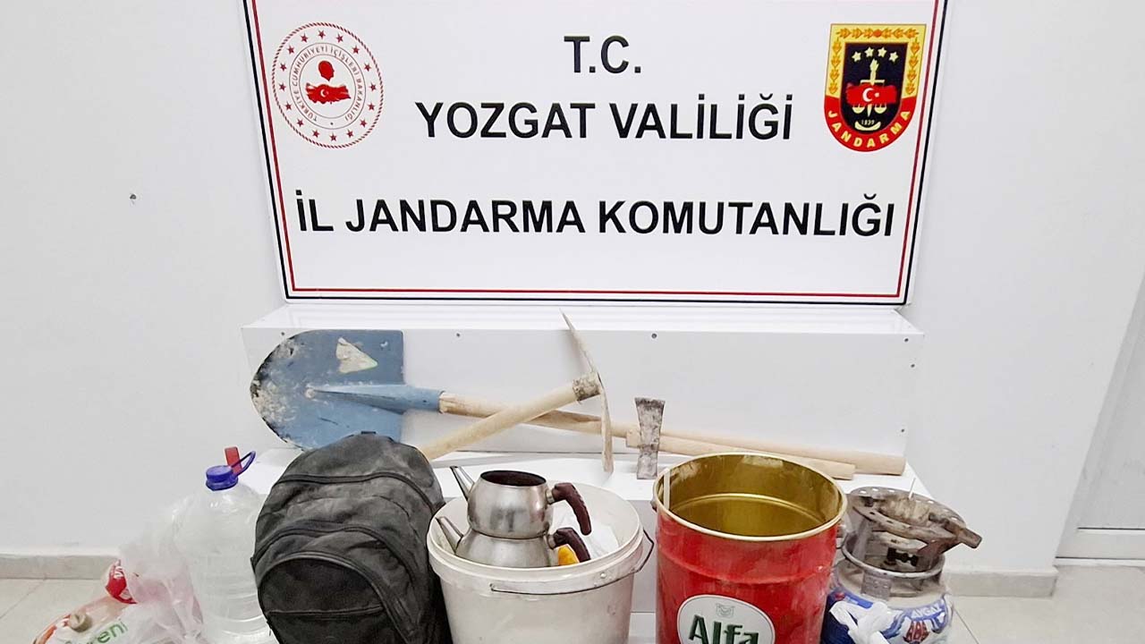 Fotokapan Tuzak Kurdu: Yozgat’ta Kaçak Kazıya Suçüstü Baskın!
