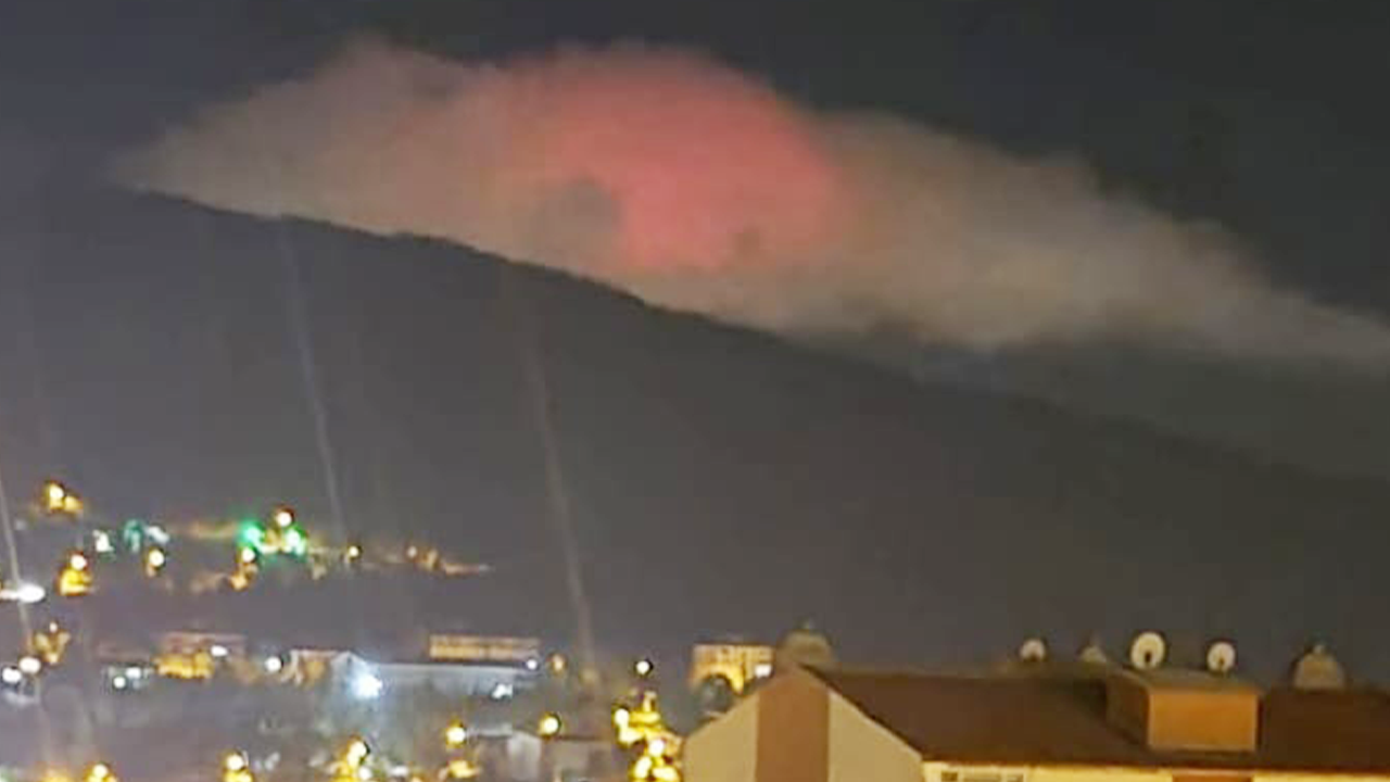 Çamlık’ta geçen akşam beliren bulut insanlarda ‘Çamlık yanıyor mu paniğine neden oldu’