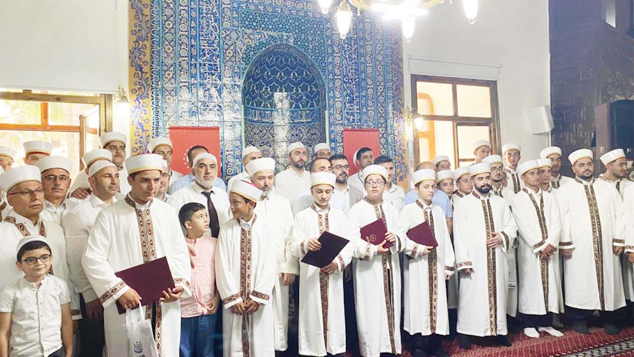 Çorum İskilip’te Hafızlık Sevinci: 44 Öğrenci Belgelerini Aldı