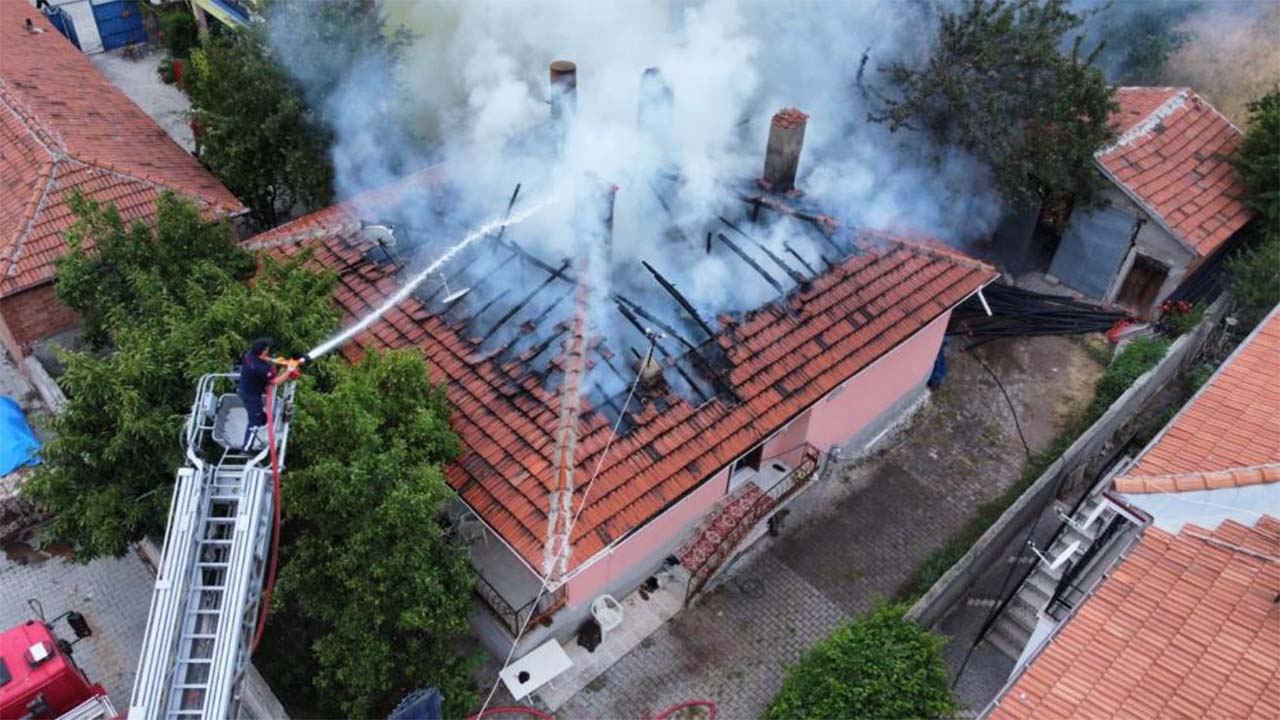 Tandırda Yakılan Ateş Evi Yakıyordu!