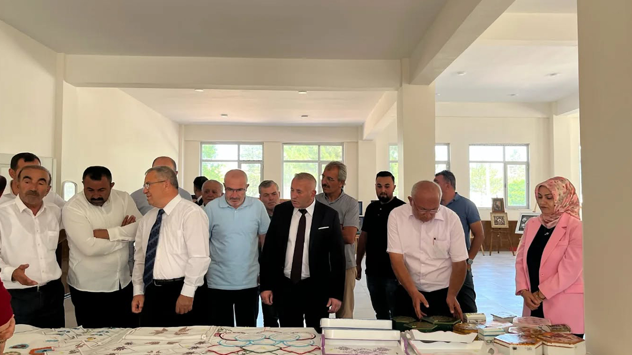 Yozgat Doğankent’te El Emeği Sergisi Büyük İlgi Gördü