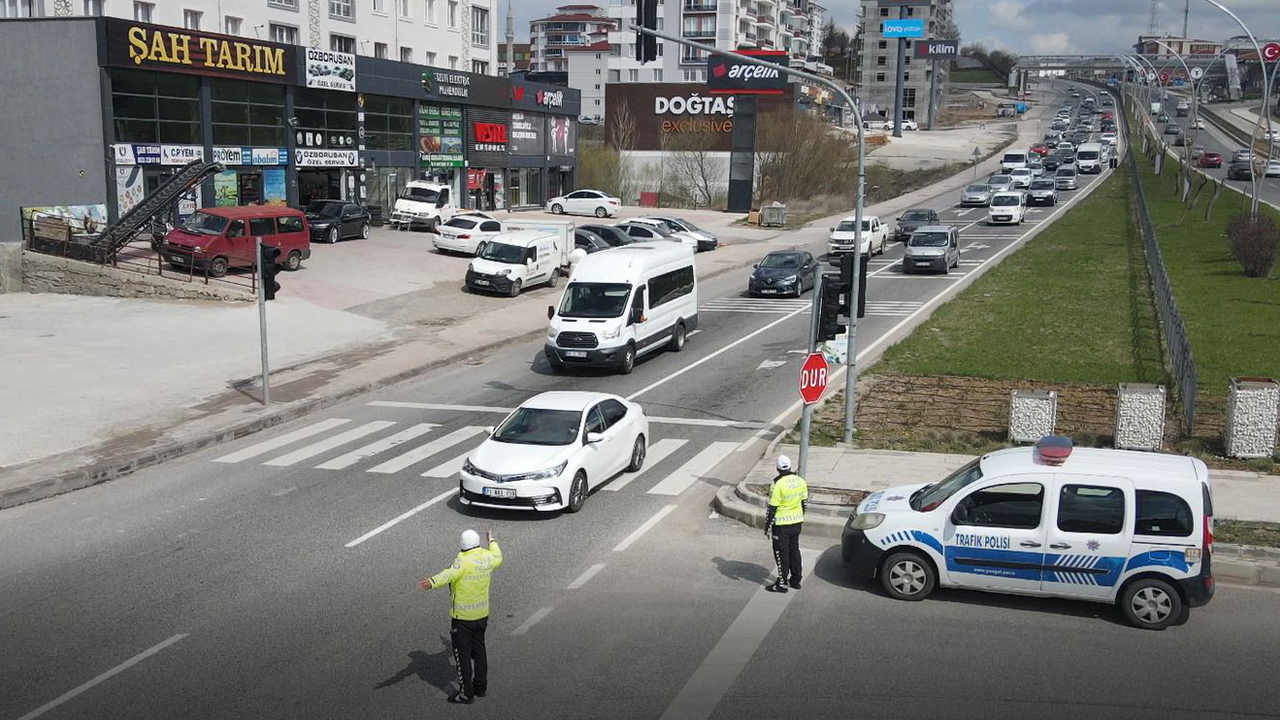 Yozgat’ta Bozok-48 Huzur Uygulaması ile Güvenlik Denetimleri Aralıksız Sürüyor